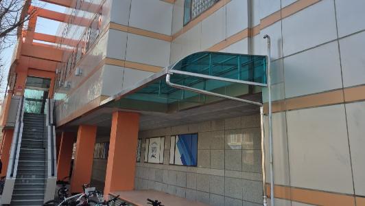 양천구민체육센터, 후문 출입구 ‘차양막’ 설치… 안전하고 쾌적한 이용 환경 조성.jpg