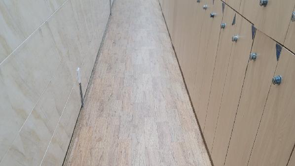 목동문화체육센터 탈의실·키박스 바닥장판 교체 완료.jpg