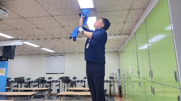 양천구민체육센터, 봄맞이 대청소 및 해빙기 안전점검 완료!.jpg